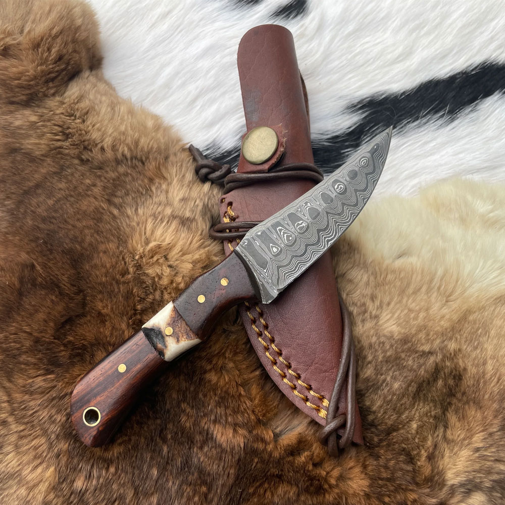 Damascus Steel Skinner Knife